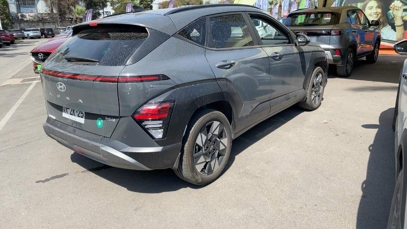 Hyundai Kona 1.6 Sx2 Design Hybrid 4x2 At 5p año 2026