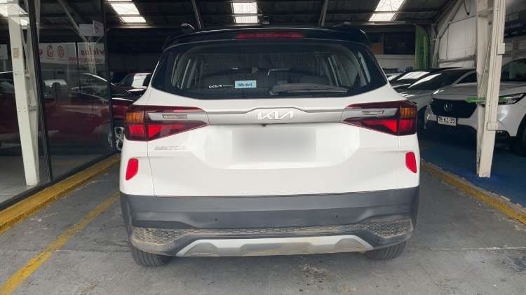 Kia Seltos 1.6 Ex Full 4x2 6mt 5p año 2022