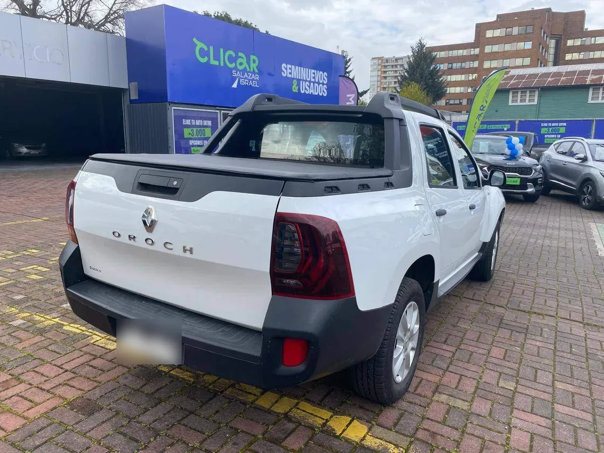 Renault Oroch 1.6 Zen 4x2 Dcab 6mt 4p año 2022