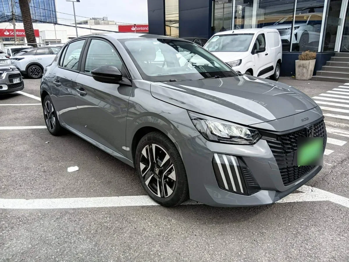 Peugeot 208 1.2 Mca Puretech 75 Active 4x2 Mt 5p año 2024