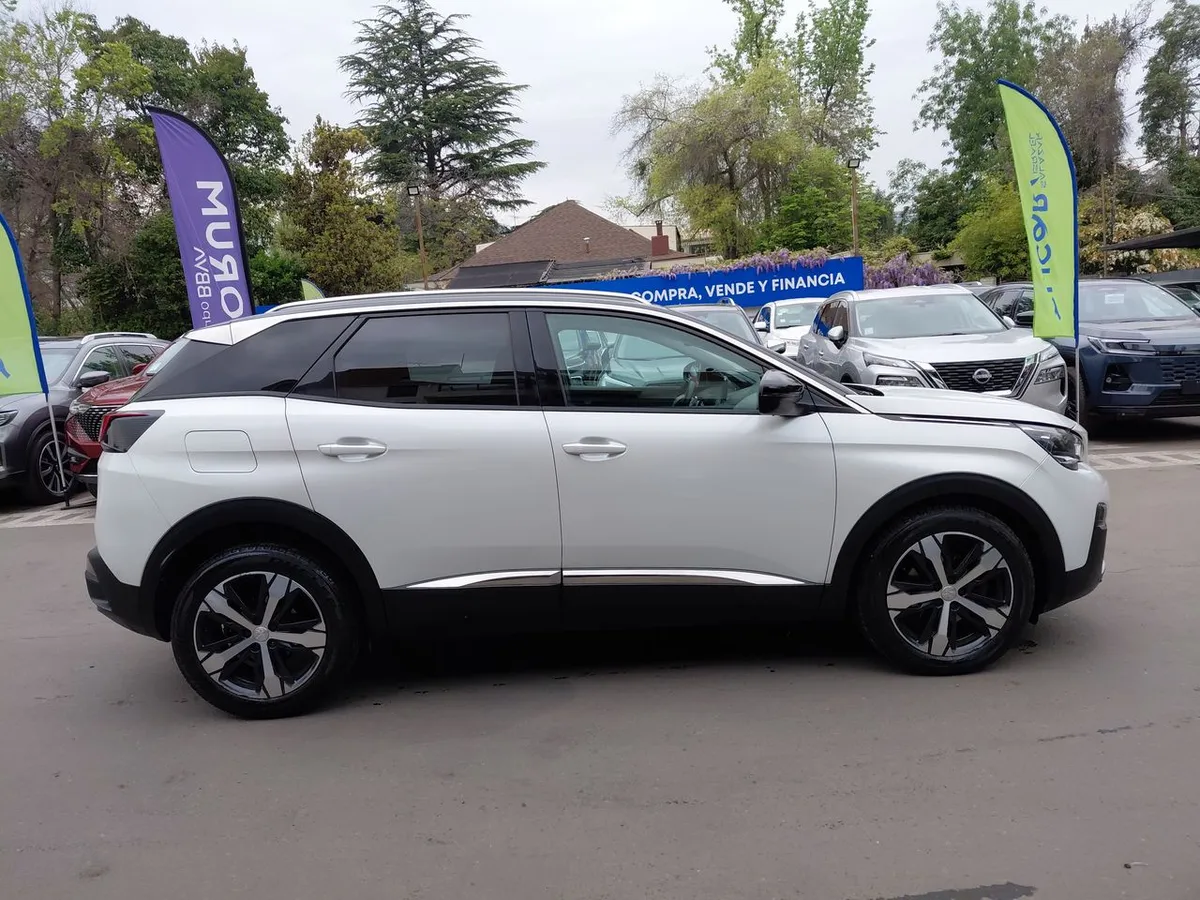 Peugeot 3008 1.6 Allure Blue-Hdi Diesel 4x2 120hp Eat6 5p año 2018