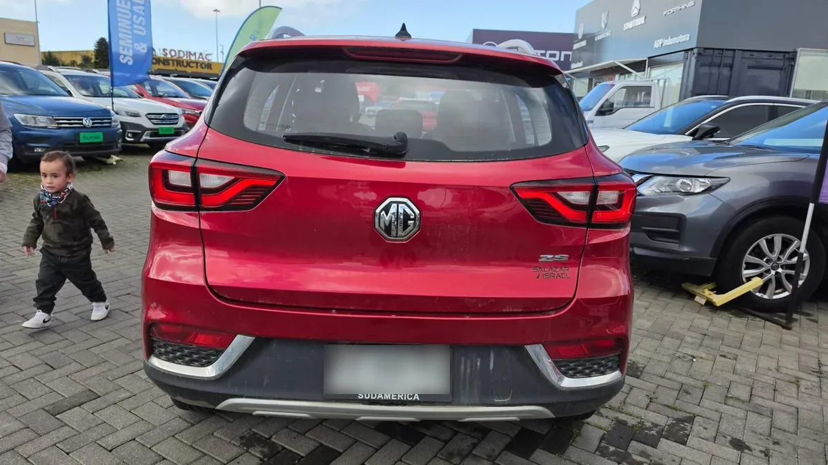 MG Mg Zs 1.5 Std 4x2 Mt 5p año 2022