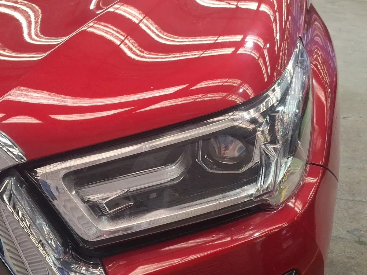 Toyota Hilux 2.8 Srv Diesel 4x4 Dob. Cab. At 4p año 2024