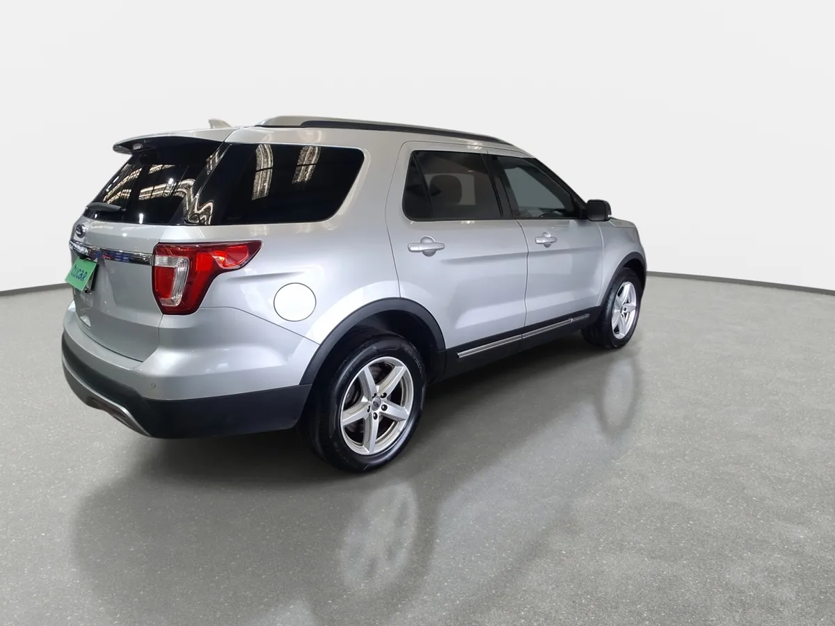 Ford Explorer 3.5 Xlt 4x2 3 Corridas At 5p año 2017