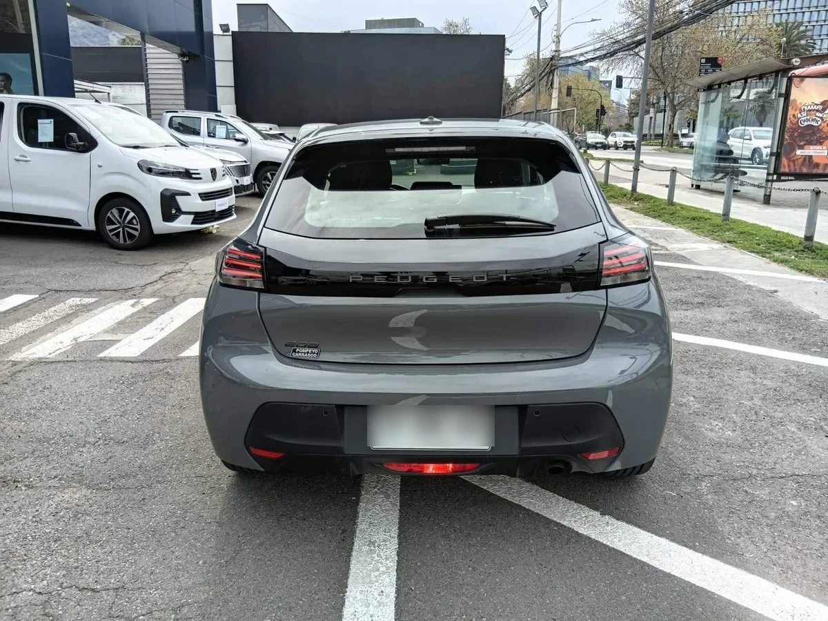 Peugeot 208 1.2 Mca Puretech 75 Active 4x2 Mt 5p año 2024