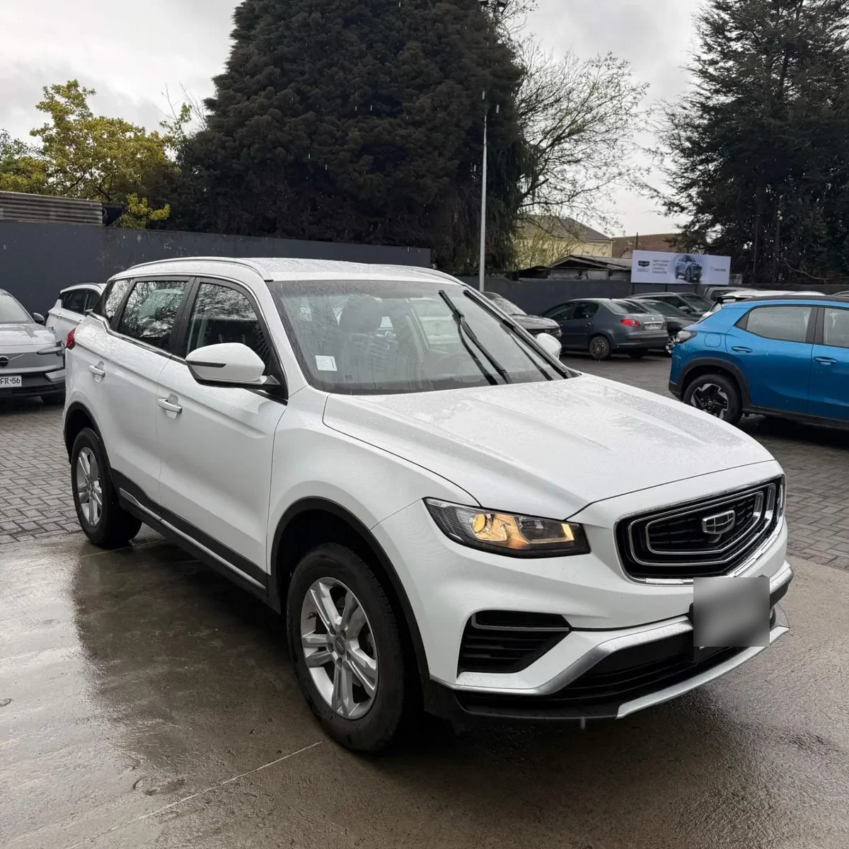 Geely Azkarra 1.5t Comfort 4x2 6at 5p año 2023