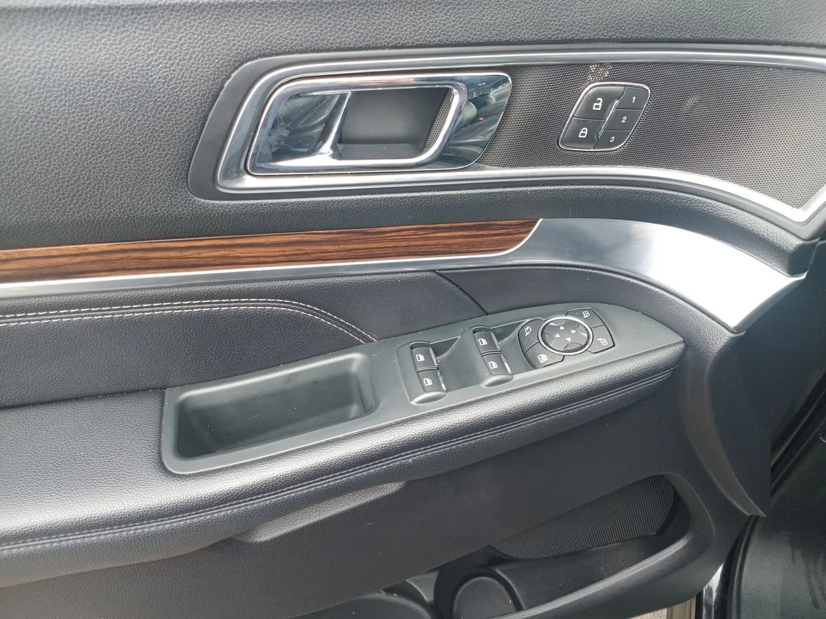 Ford Explorer 2.3 Limited 4x2 At 5p año 2020