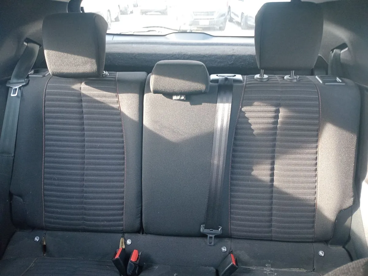 Peugeot 2008 1.2 Active Pack Puretech 130 4x2 Mt 5p año 2024