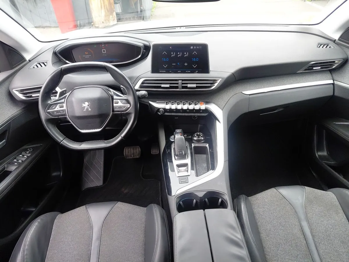 Peugeot 3008 1.6 Allure Blue-Hdi Diesel 4x2 120hp Eat6 5p año 2018