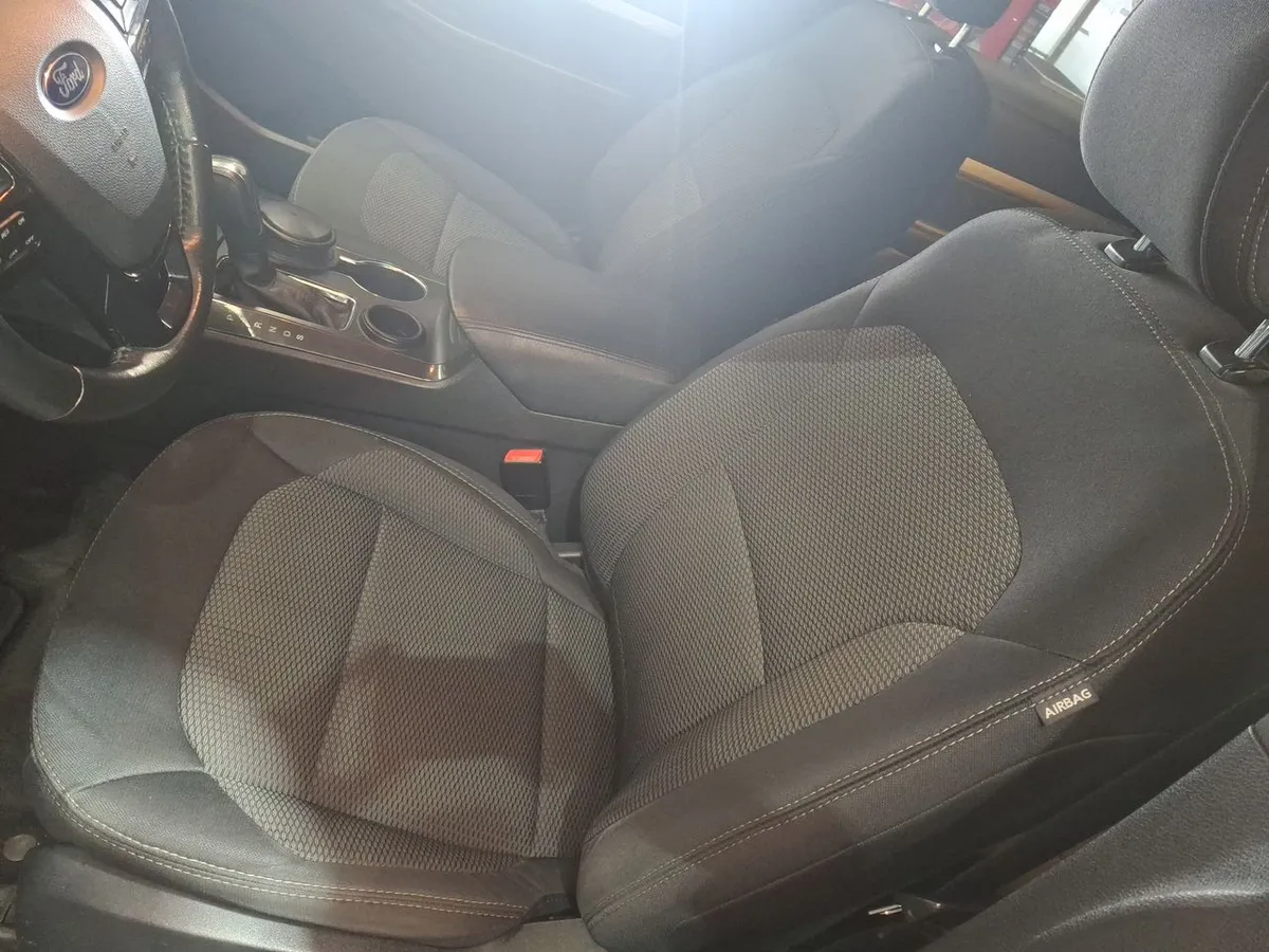 Ford Explorer 3.5 Xlt 4x2 3 Corridas At 5p año 2017