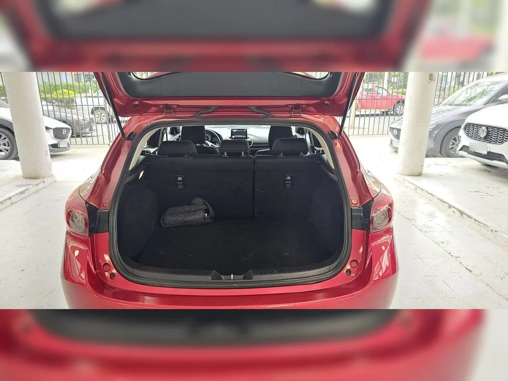 Mazda 3 Sport 3 Sport Hb 2.0 año 2016