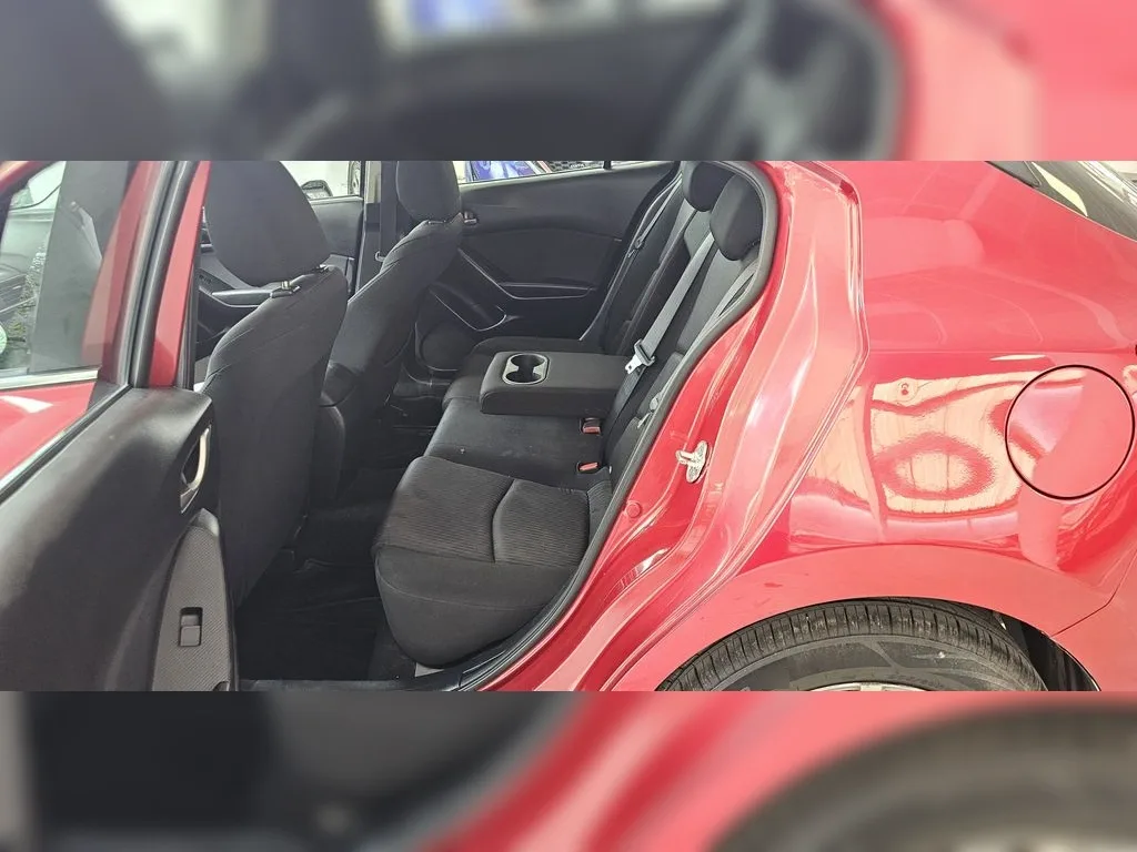 Mazda 3 Sport 3 Sport Hb 2.0 año 2016