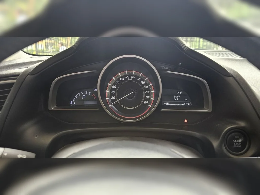 Mazda 3 Sport 3 Sport Hb 2.0 año 2016