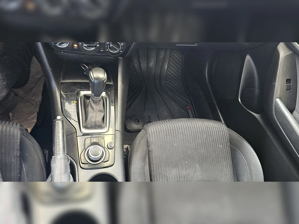 Mazda 3 Sport 3 Sport Hb 2.0 año 2016