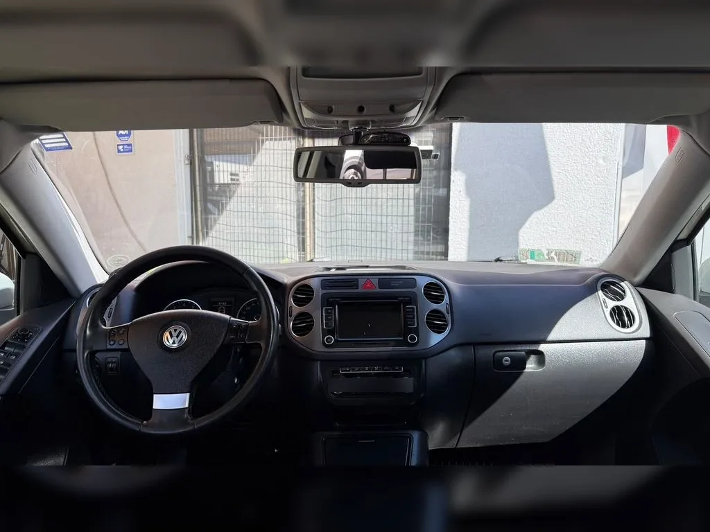 Volkswagen Tiguan 2.0 Full 4x4 At 5p año 2011