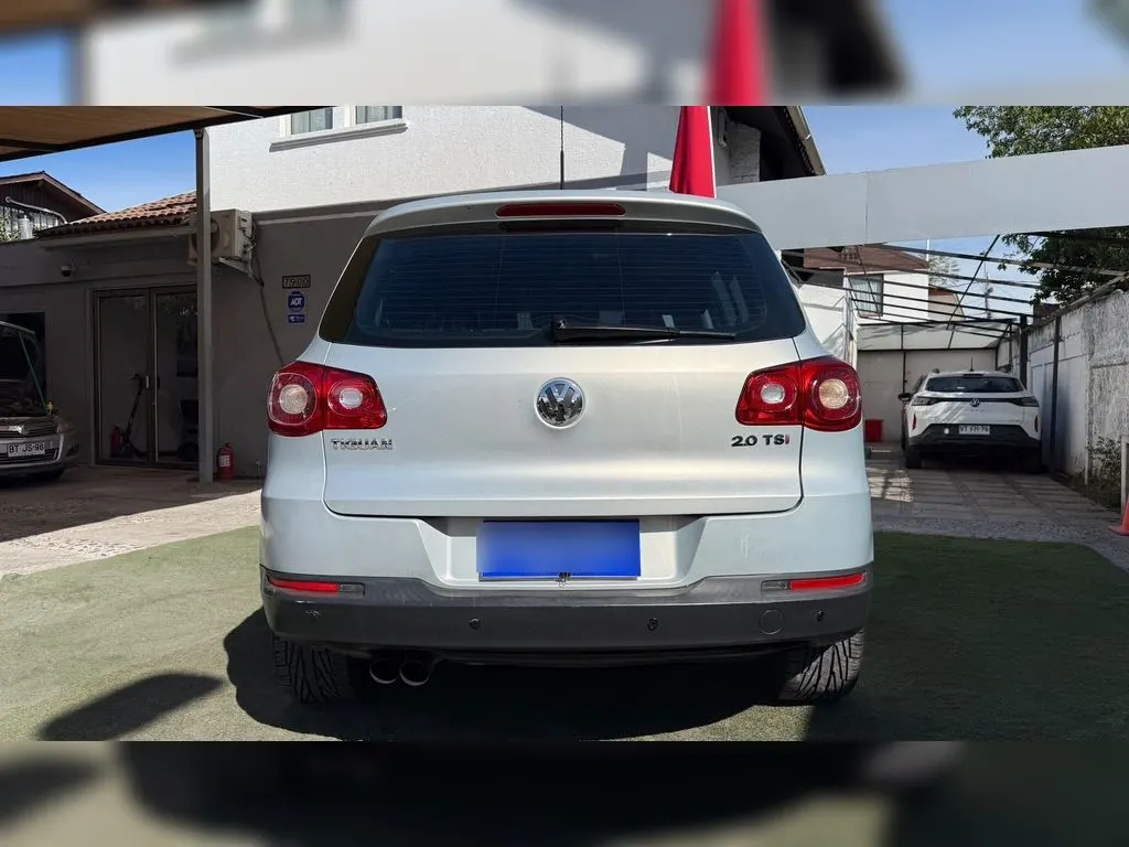 Volkswagen Tiguan 2.0 Full 4x4 At 5p año 2011