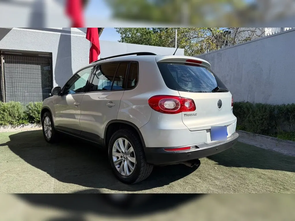 Volkswagen Tiguan 2.0 Full 4x4 At 5p año 2011