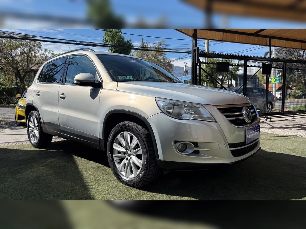 Volkswagen Tiguan 2.0 Full 4x4 At 5p año 2011