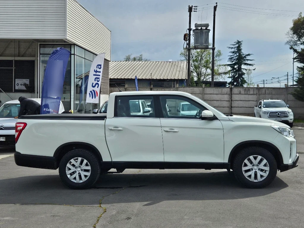 Ssangyong Grand Musso 4x4 2.2 año 2024