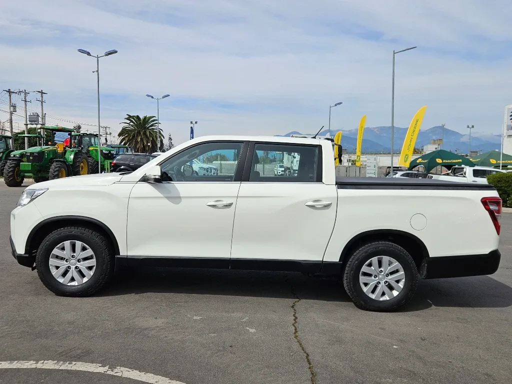 Ssangyong Grand Musso 4x4 2.2 año 2024