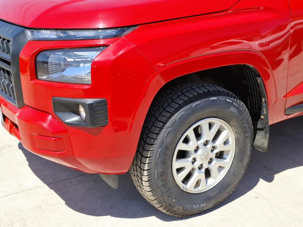 Mitsubishi L200 L200 Katana D/c 2.4 Tdi Mt Xrt 4x4 año 2024
