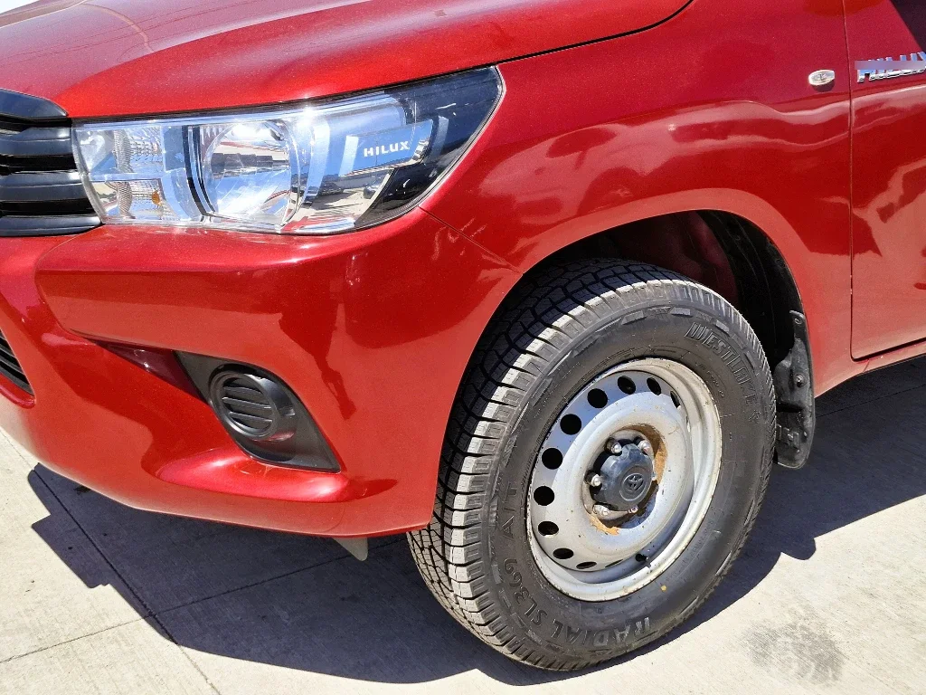 Toyota Hilux Hilux Dc 4x4 2.4 D Dx Mt año 2024