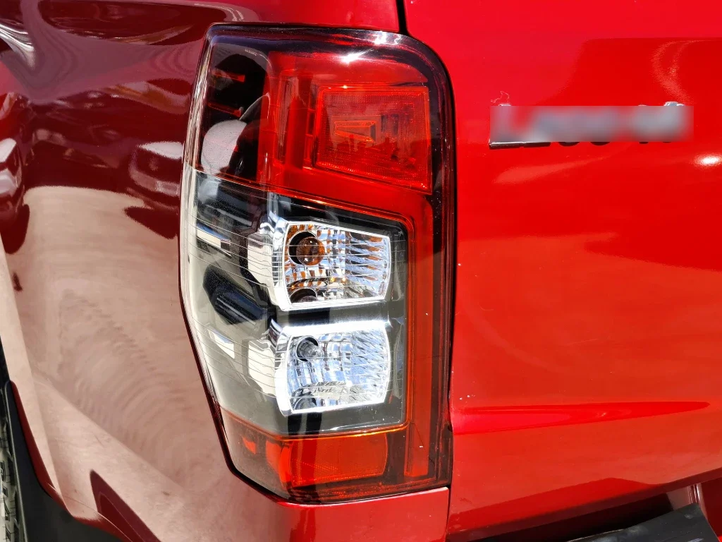 Mitsubishi L200 L200 Katana D/c 2.4 Tdi Mt Crt 4x4 año 2023