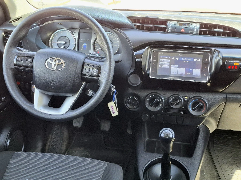 Toyota Hilux Hilux Dc 4x4 2.4 D Dx Mt año 2024