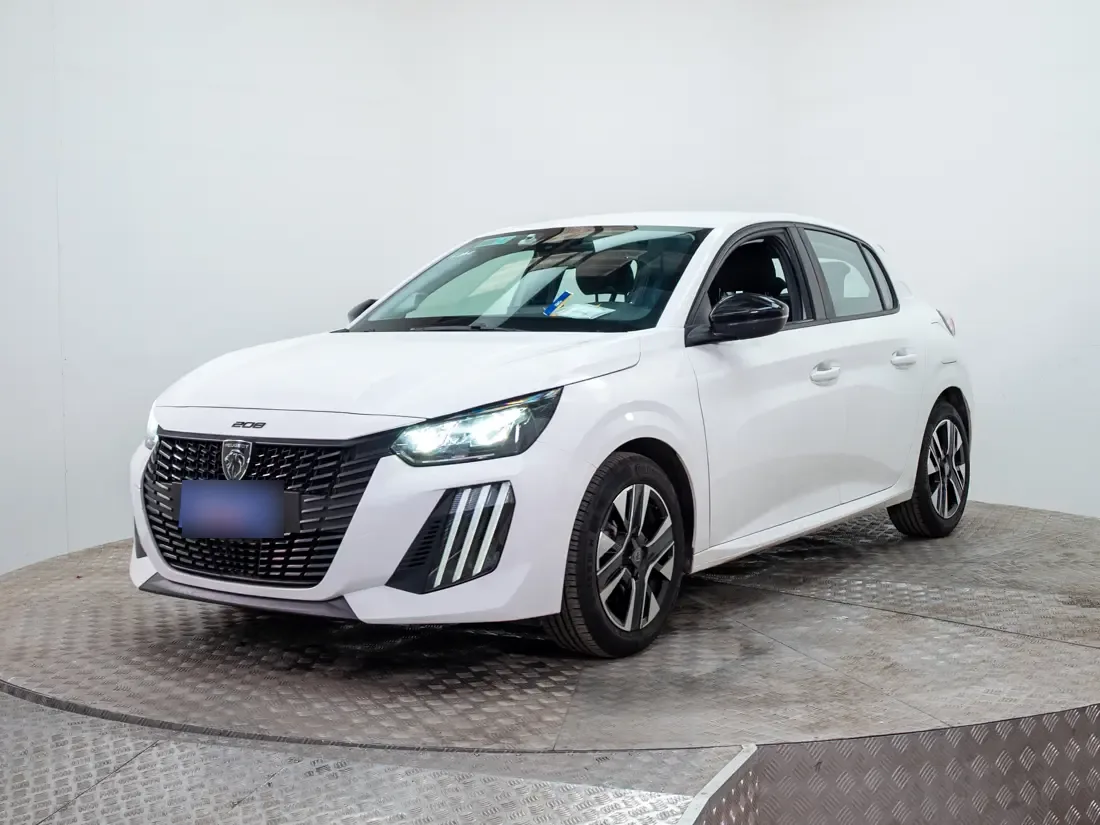 Peugeot 208 Mca Active Gasolina 100hp Mt año 2026