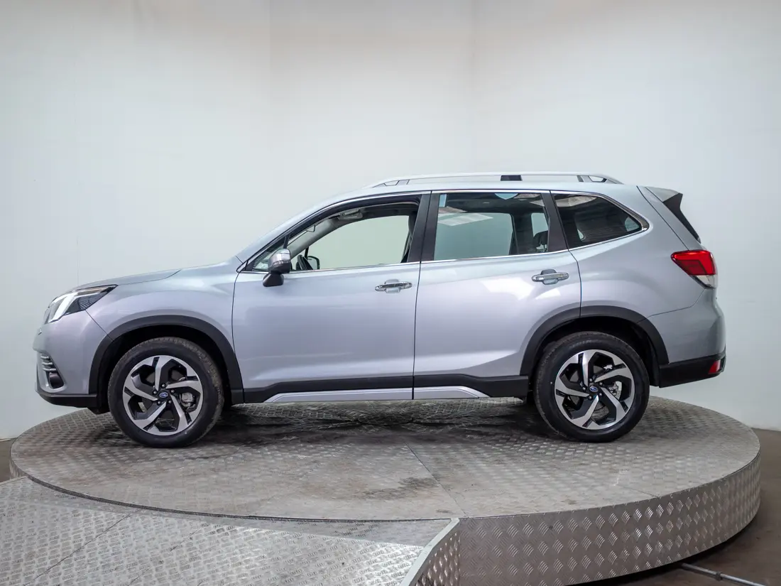 Subaru All New Forester 2.5 Awd Limited Eyesight Gardx At 4x4 año 2023
