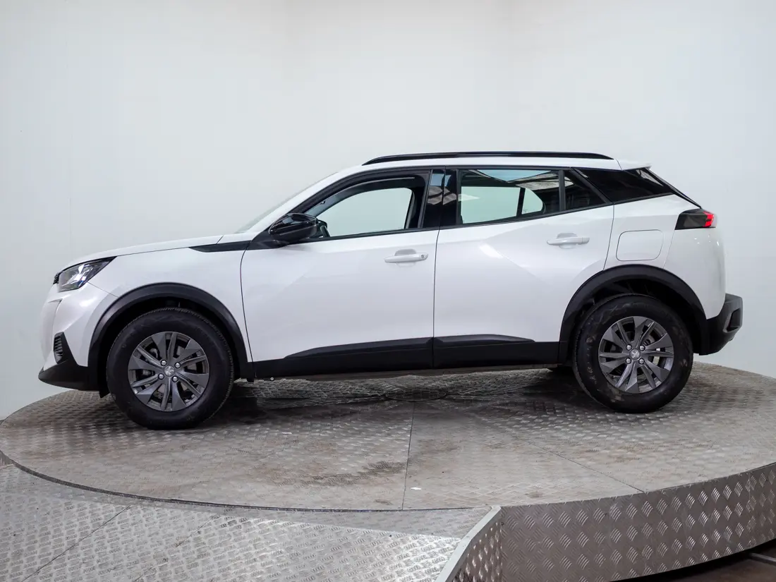 Peugeot Nuevo 2008 1.2 Active Pack Puretech 130 Mt año 2024