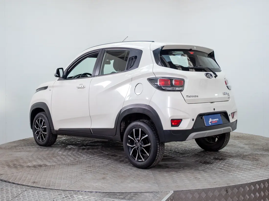 Mahindra Kuv100 1.2 Deluxe Mt año 2021