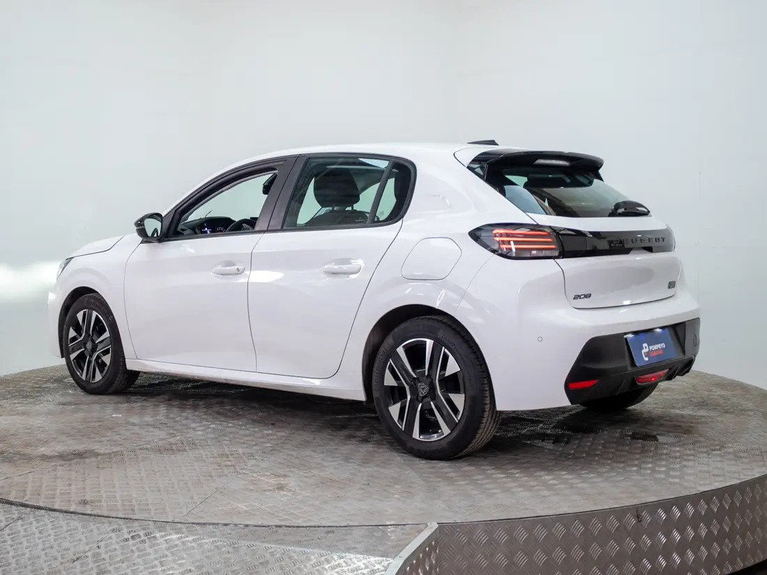 Peugeot 208 Mca Active Gasolina 100hp Mt año 2026