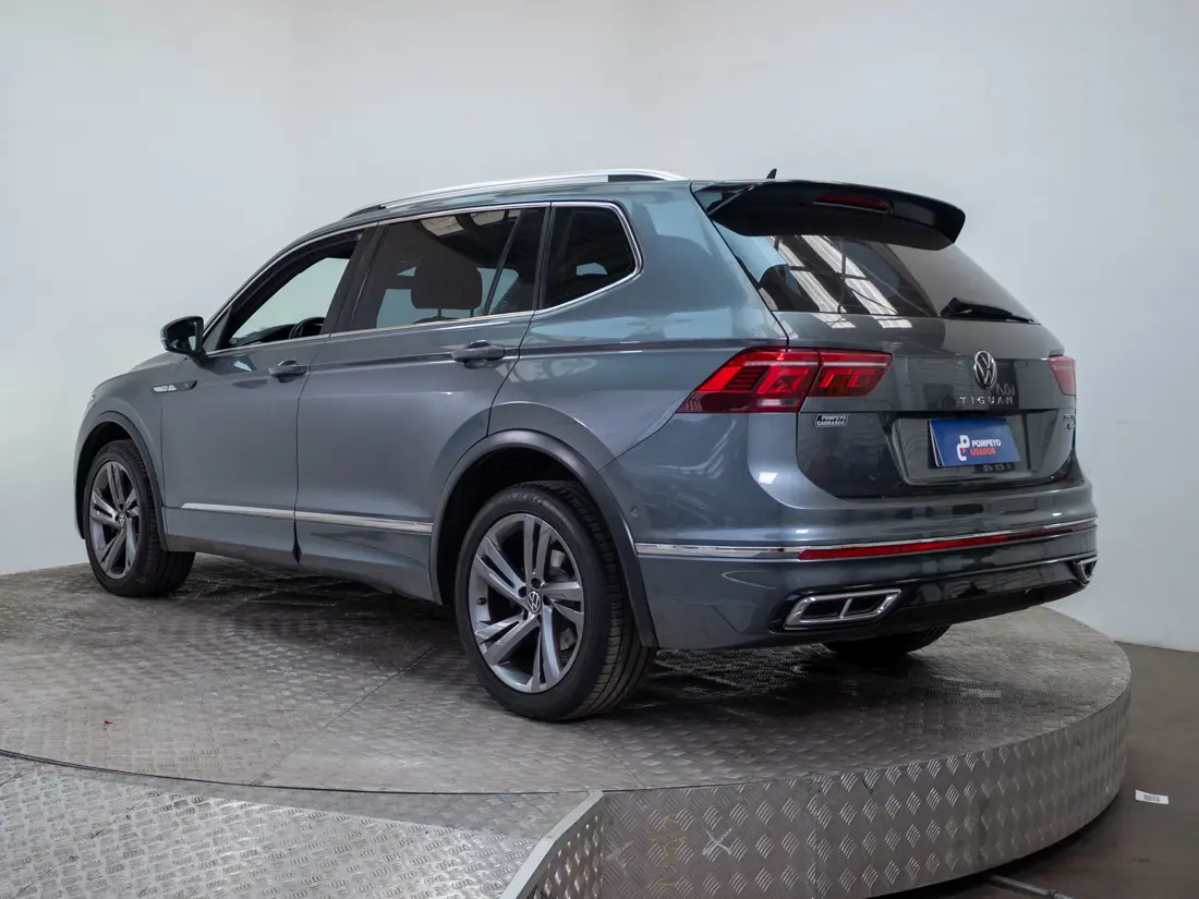 Volkswagen Tiguan 2.0 Tsi R-Line At 4x4 año 2023