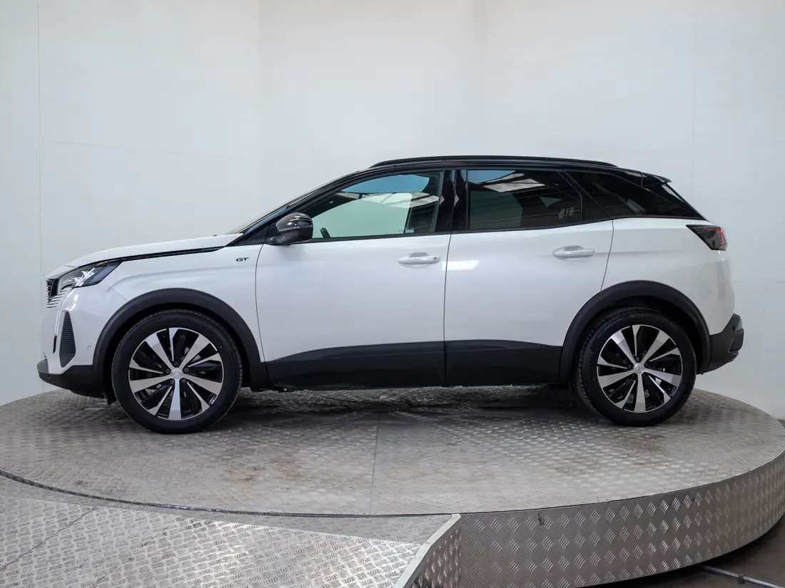 Peugeot 3008 1.6 Gt Puretech 180 At año 2024