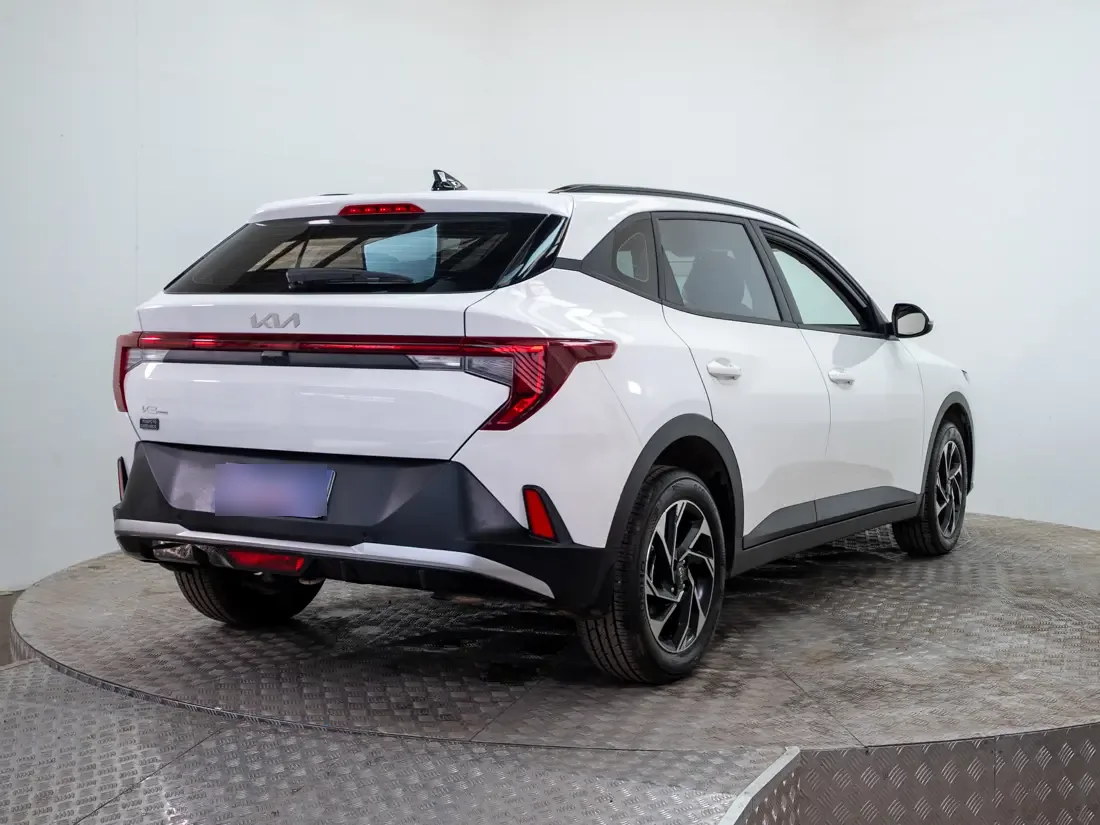 Kia K3 1.4 Cross Lx Mt año 2026