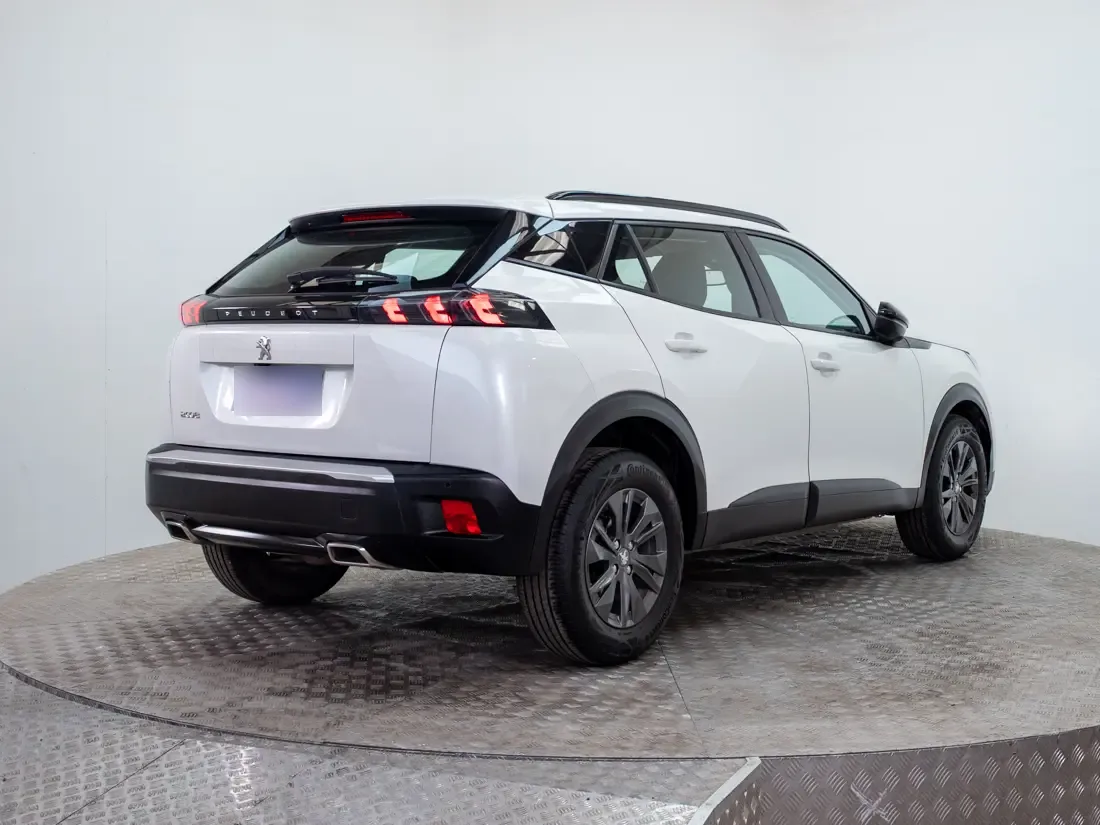Peugeot Nuevo 2008 1.2 Active Pack Puretech 130 Mt año 2024
