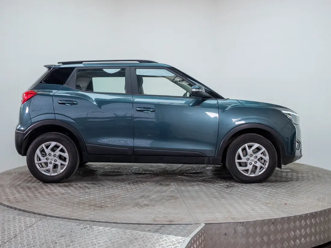 Mahindra Xuv300 1.2 Comfort Mt año 2024