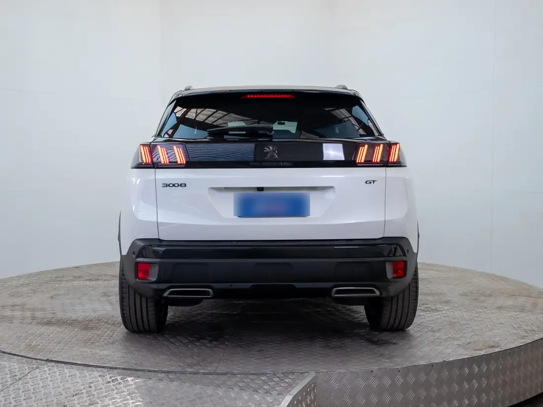 Peugeot 3008 1.6 Gt Puretech 180 At año 2024