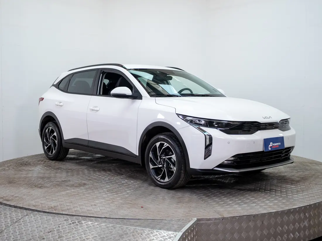 Kia K3 1.4 Cross Lx Mt año 2026
