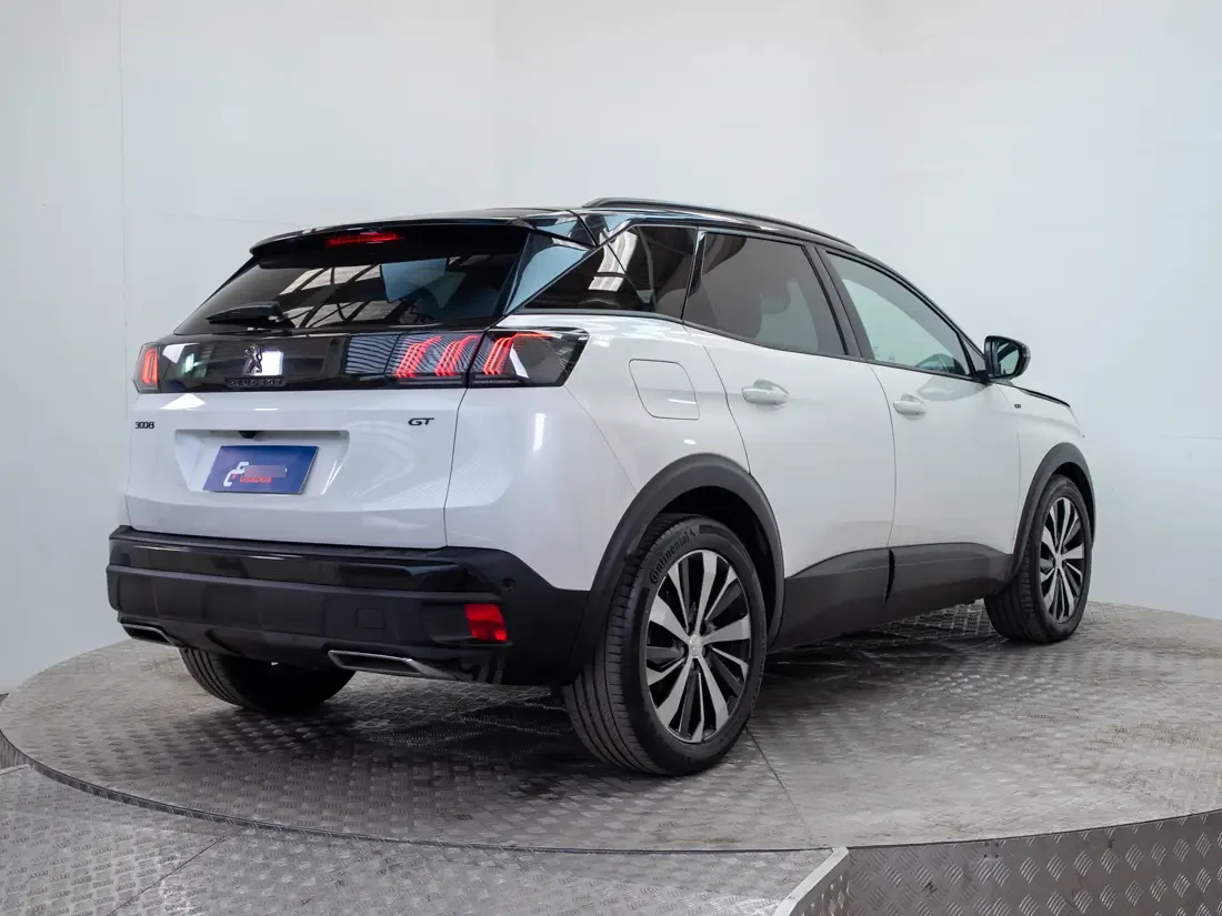 Peugeot 3008 1.6 Gt Puretech 180 At año 2024
