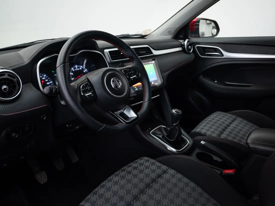 MG Zx 1.5 Com Mt año 2024