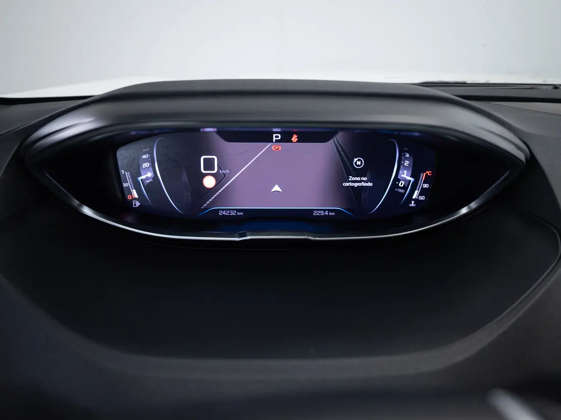 Peugeot 3008 1.6 Gt Puretech 180 At año 2024