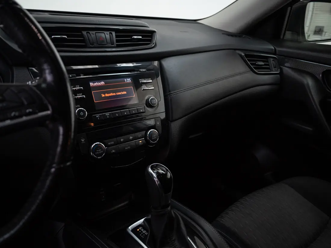 Nissan X-Trail 2.5 Advance Cvt At año 2018