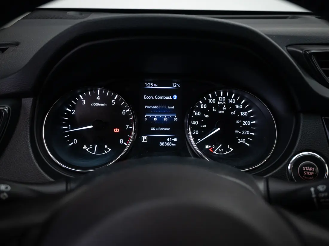 Nissan X-Trail 2.5 Advance Cvt At año 2018
