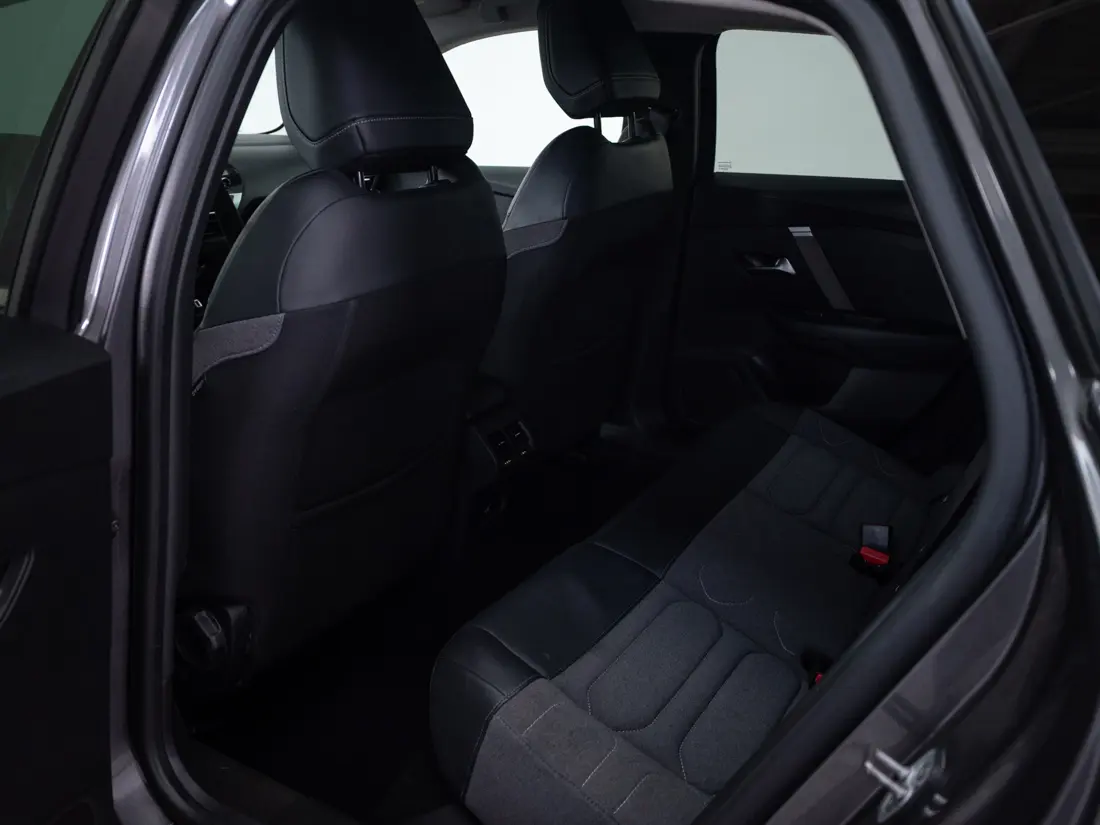 Citroen C4 1.2 Puretech 130 S&amp;s Eat8 Shine At año 2022