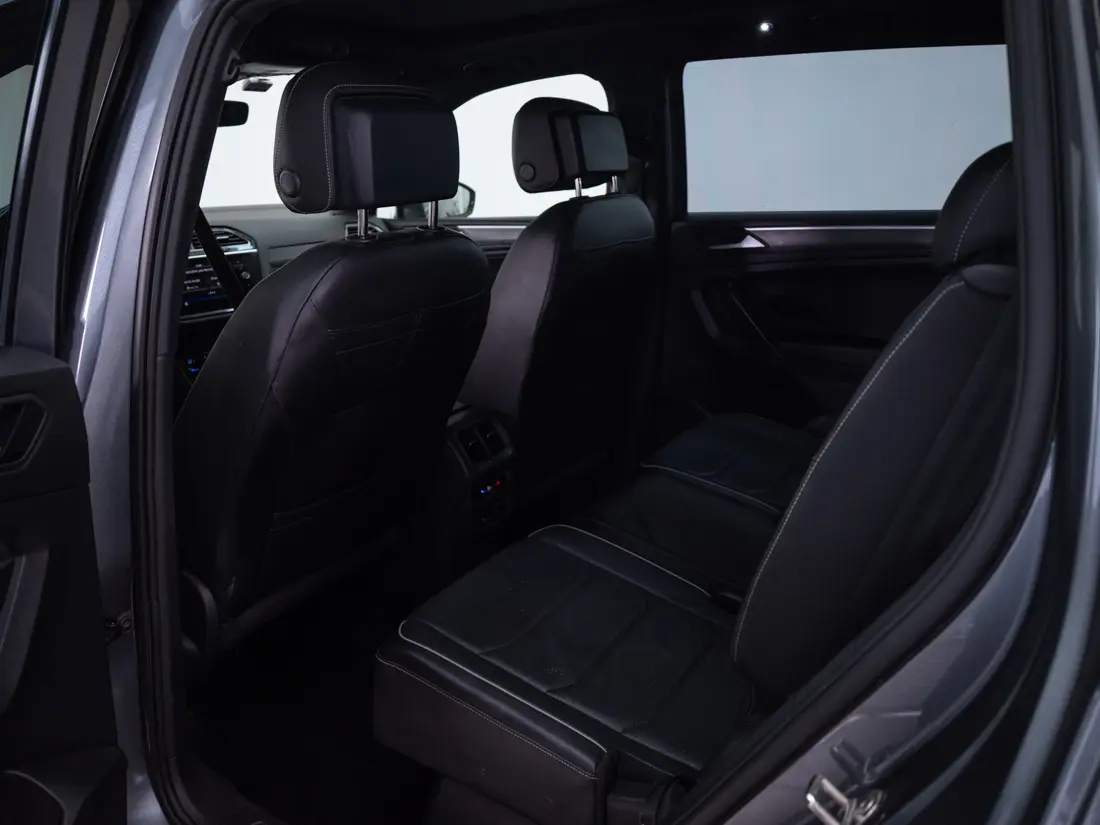 Volkswagen Tiguan 2.0 Tsi R-Line At 4x4 año 2023