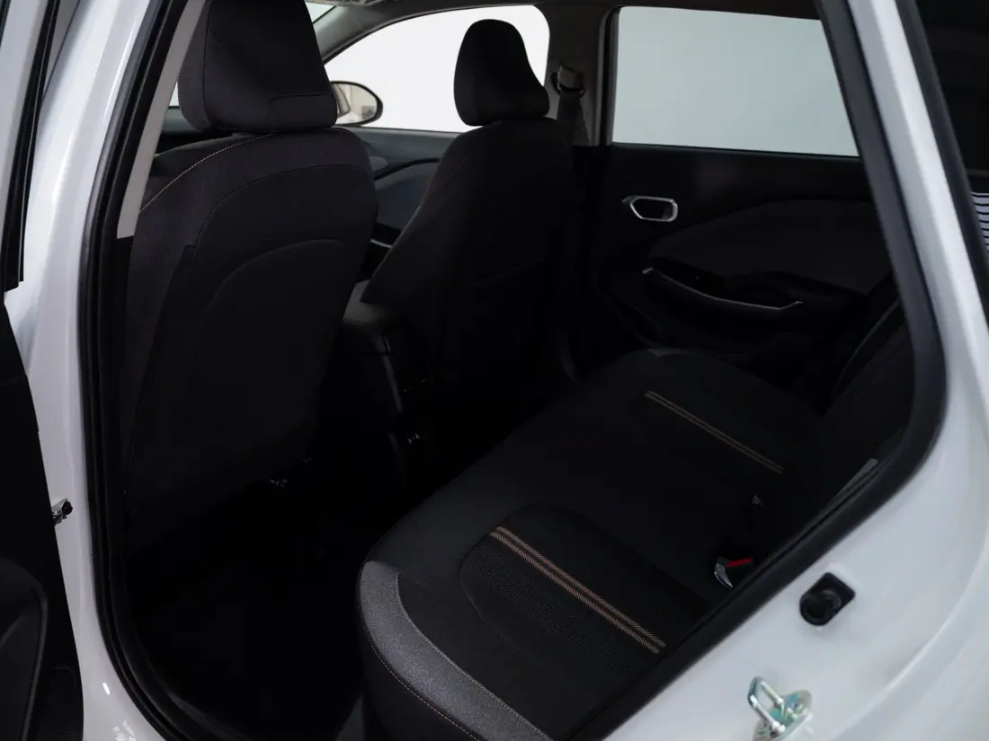 Kia K3 1.4 Cross Lx Mt año 2026