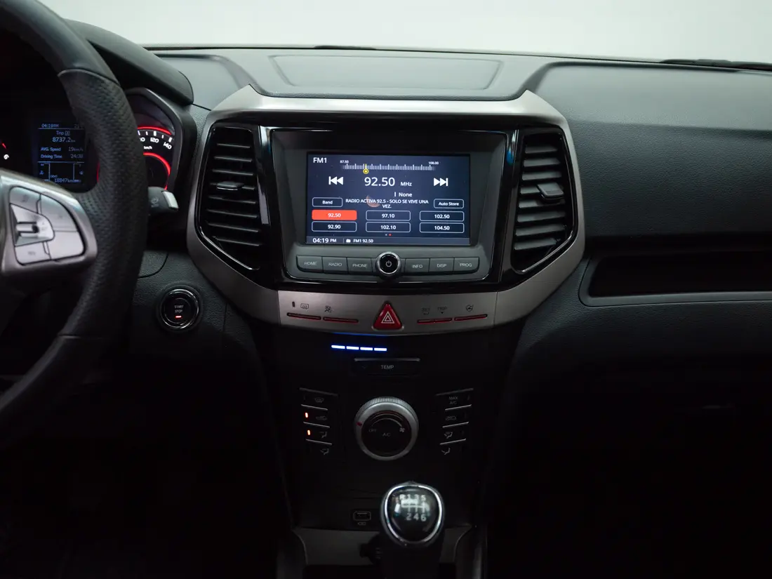 Mahindra Xuv300 1.2 Comfort Mt año 2024