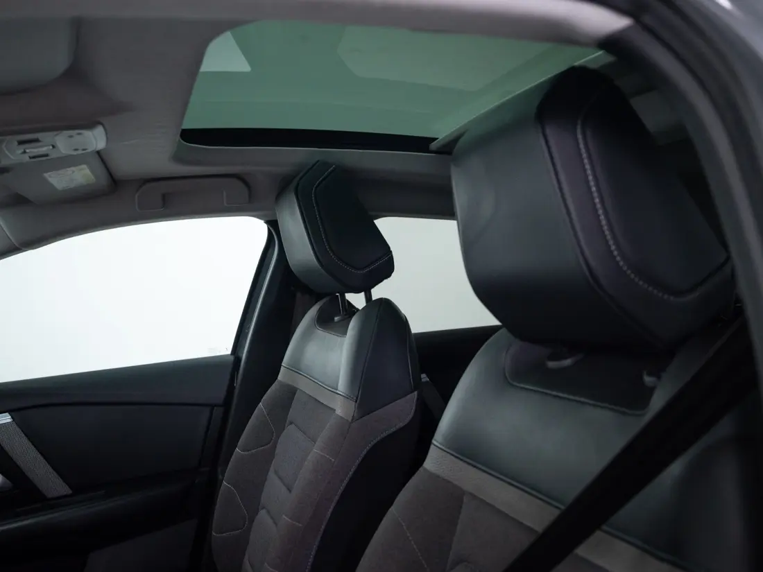 Citroen C4 1.2 Puretech 130 S&amp;s Eat8 Shine At año 2022